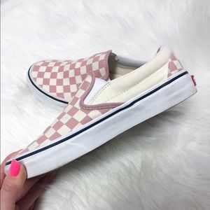 LIKE-NEW Blush Pink Slip-on Vans